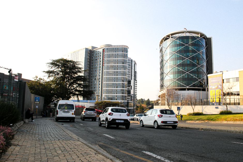 Johannesburg city traffic - Car hire in Johannesburg